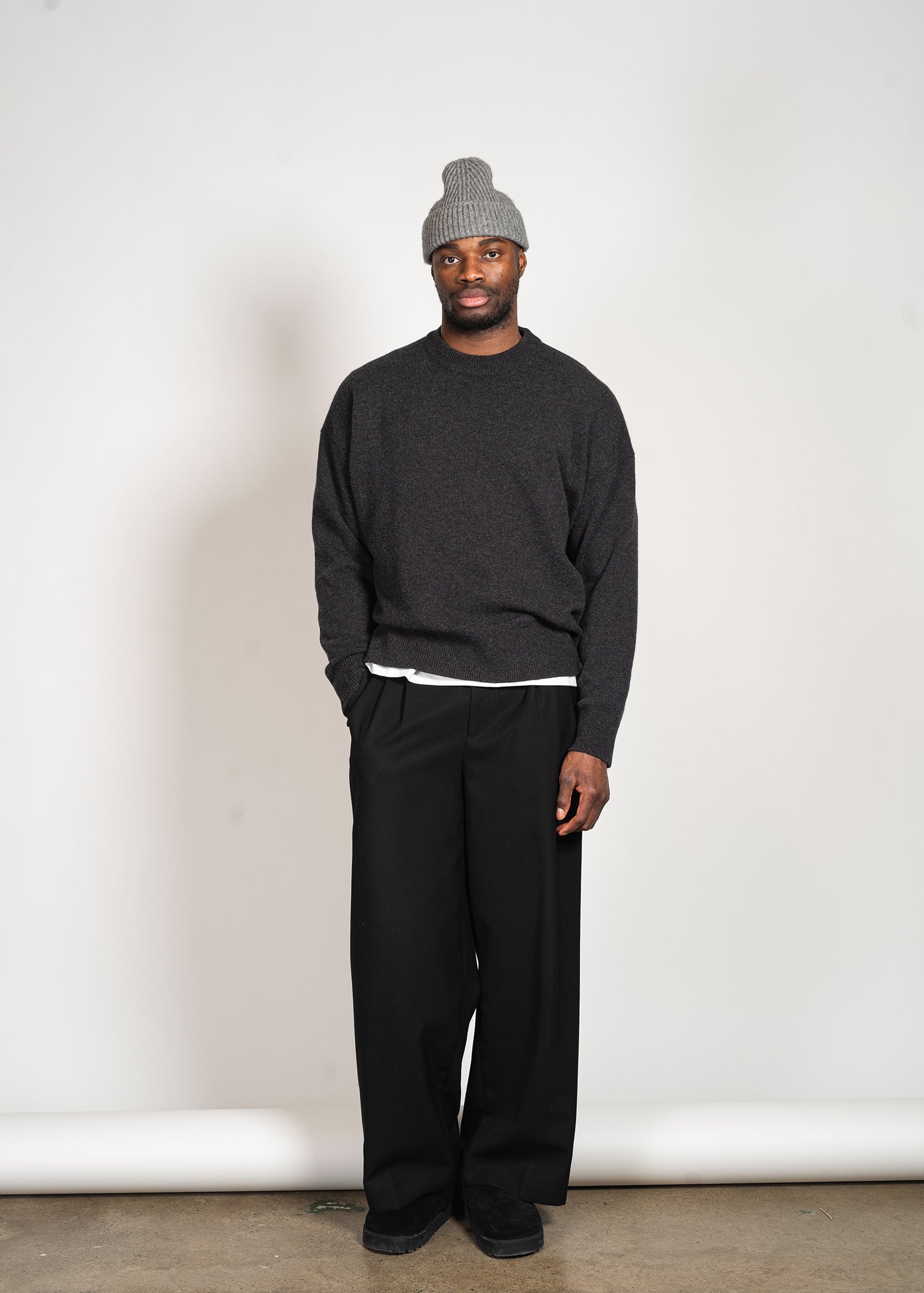 Yacaia Y-0008 Oversized Cashmere Blend Sweater - Black Melange | Knitwear