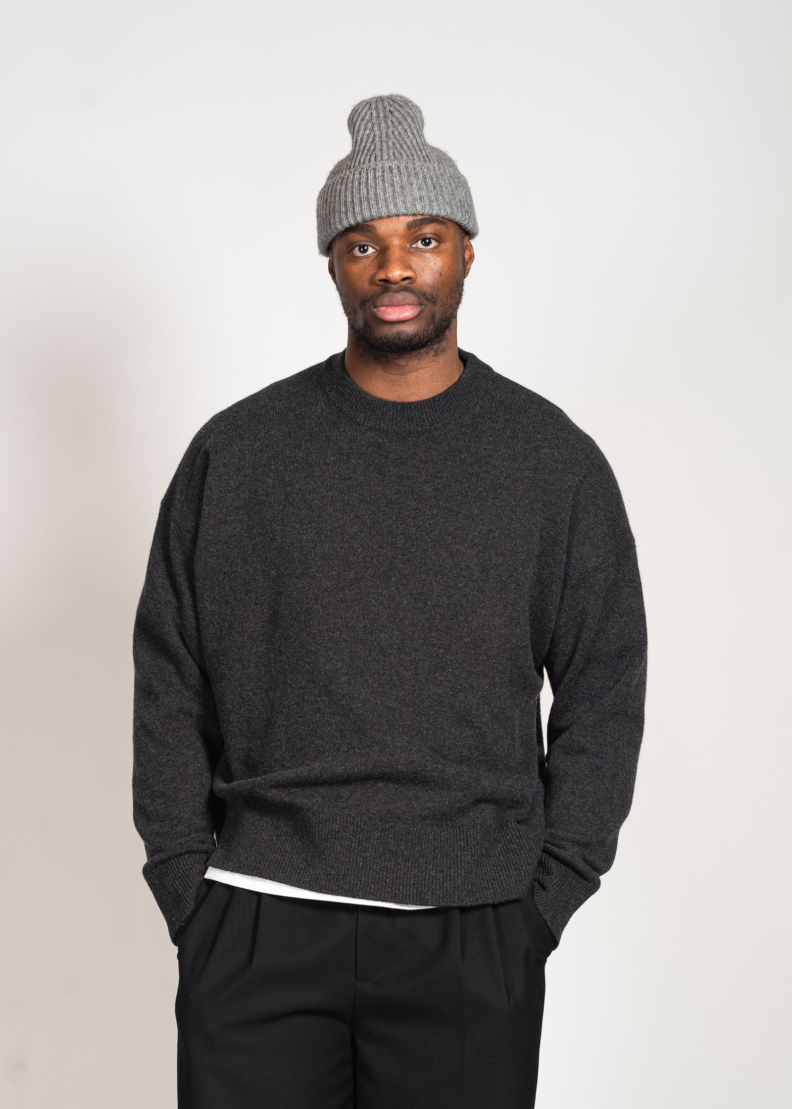 Y-0008 Oversized Cashmere Blend Sweater Black Melange