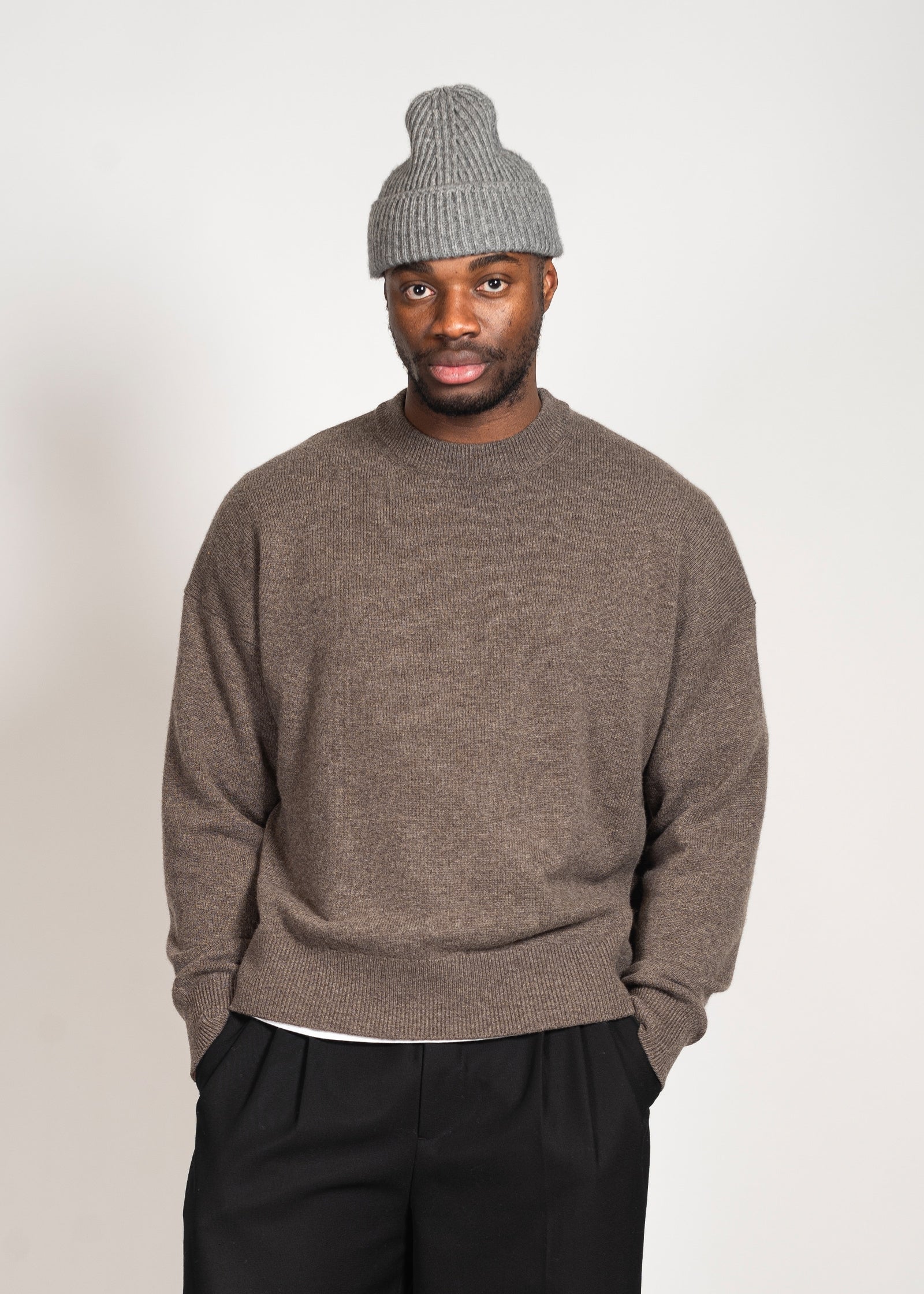Yacaia Y-0008 Oversized Cashmere Blend Sweater - Dark Brown | Knitwear