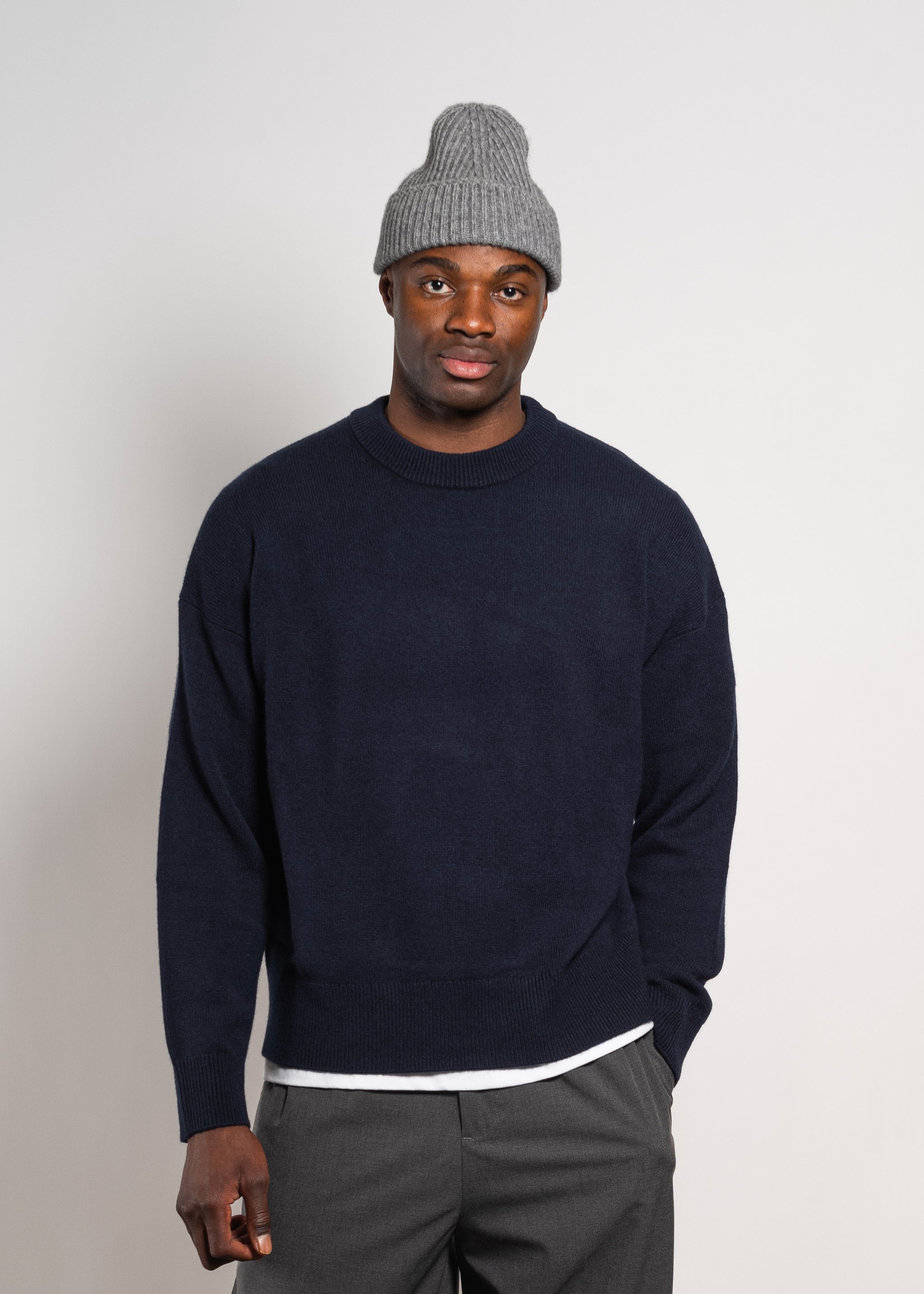 Yacaia Y-0008 Oversized Cashmere Blend Sweater - Navy | Knitwear