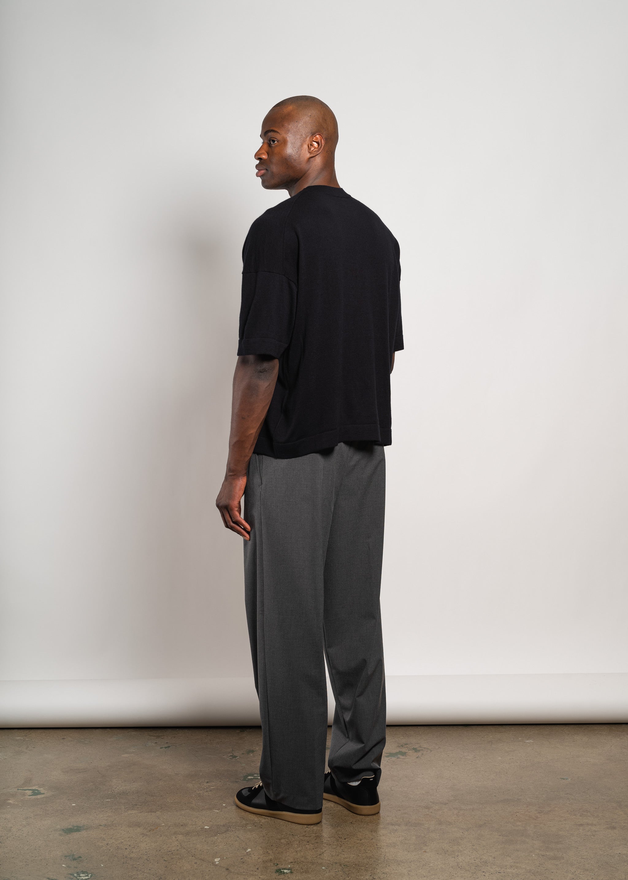 Yacaia Y-0009 Oversized Cashmere Blend T-Shirt - Black | Knitwear