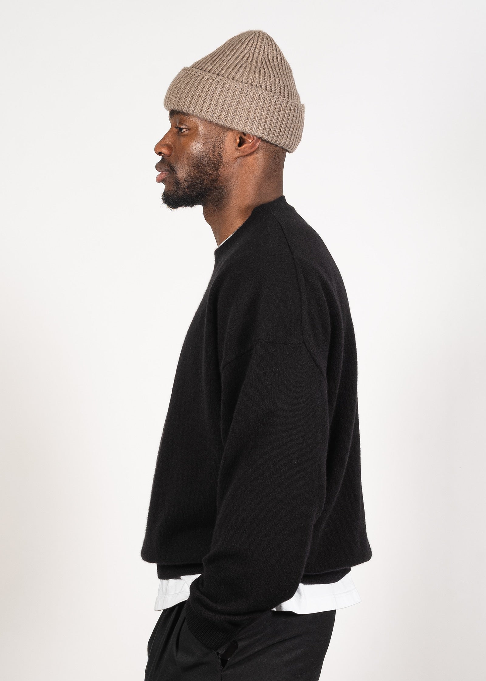 Yacaia Y-0014 Boxy Cashmere Sweater - Black | Knitwear