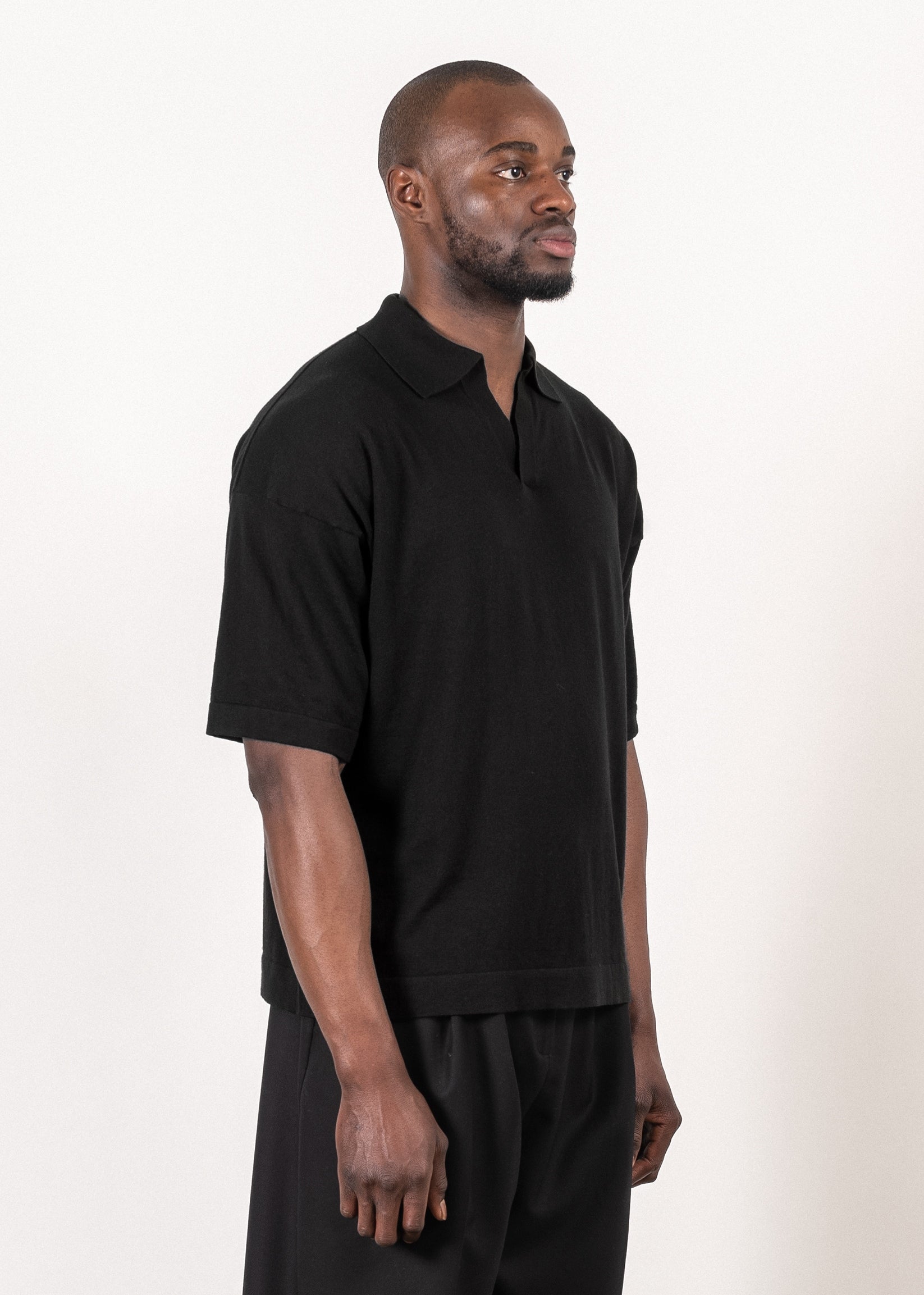 Supima®/cashmere open-collar polo in black — Y-0018 | YACAIA
