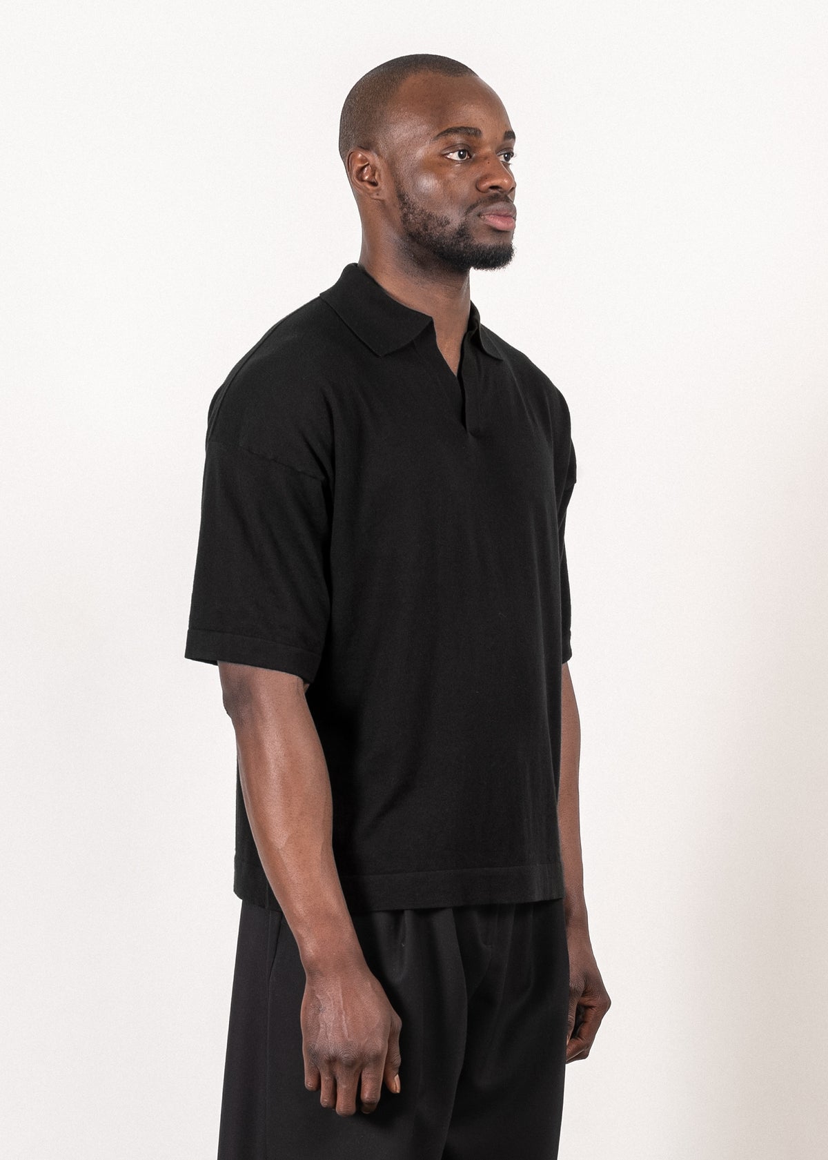 Supima®/cashmere open-collar polo in black — Y-0018 | YACAIA