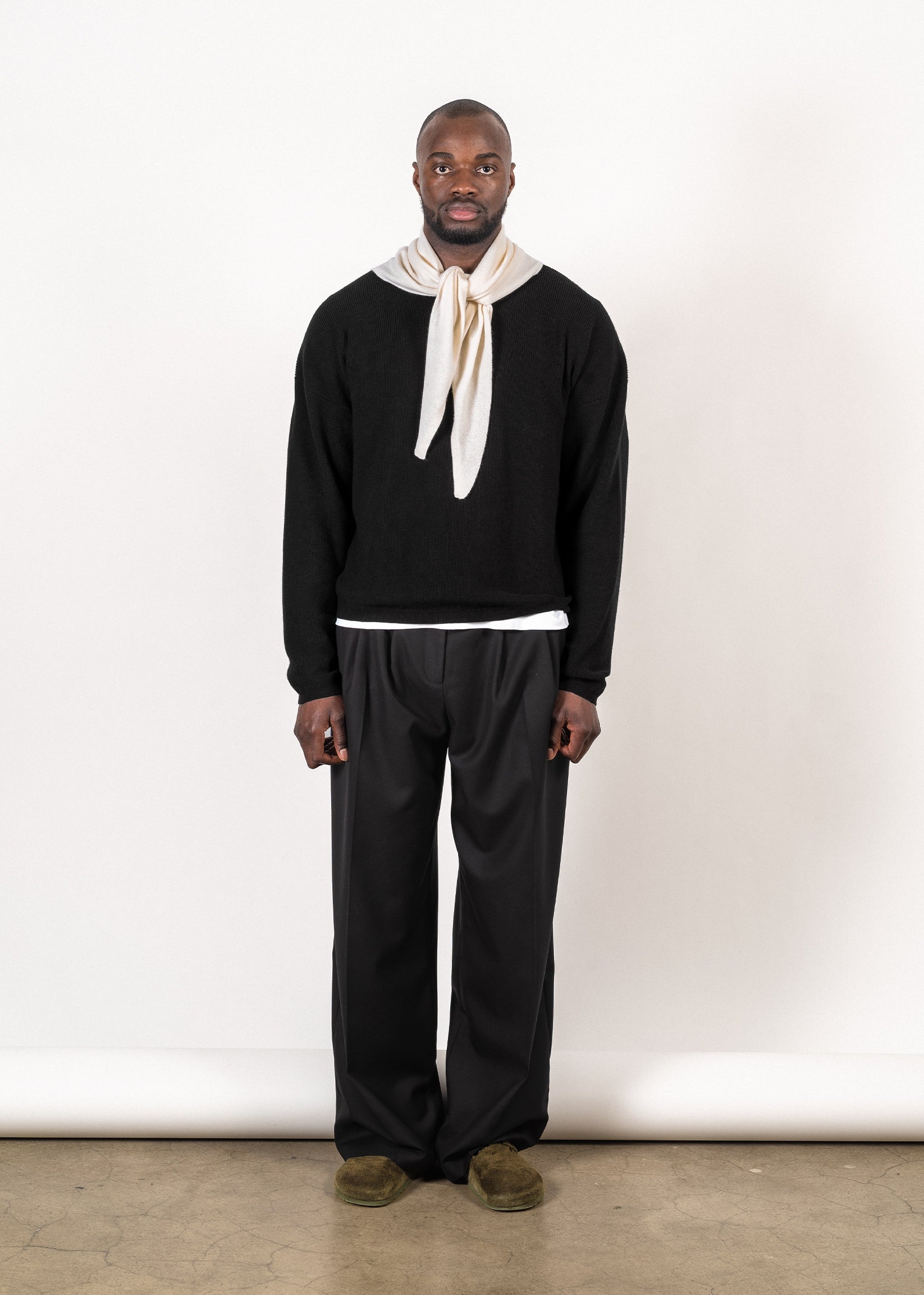 Yacaia Y-0022 Triangle Merino/Cashmere Scarf - Cloud | Headwear