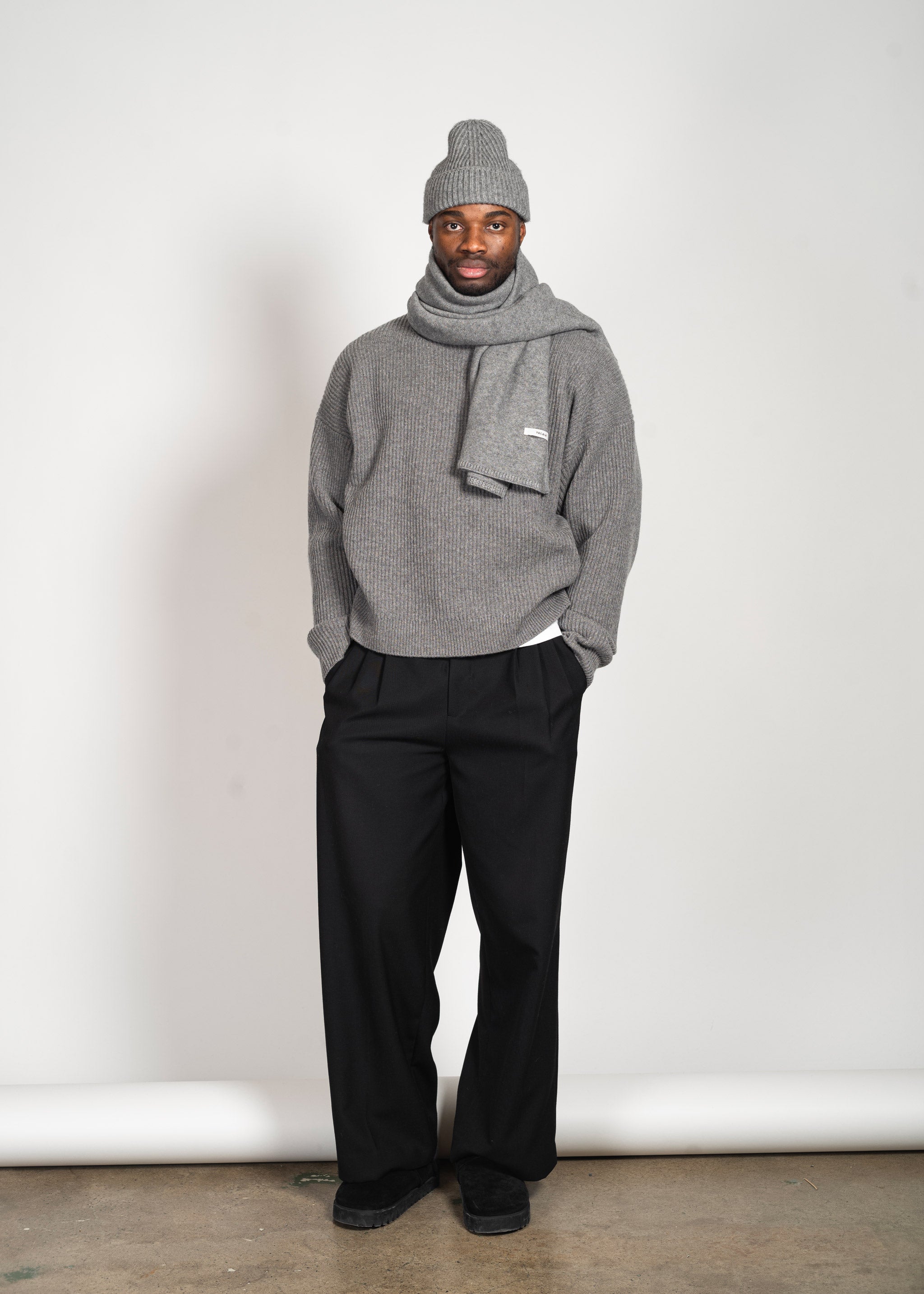 Yacaia Y-0012 Knitted Merino Cashmere Scarf - Grey | Headwear