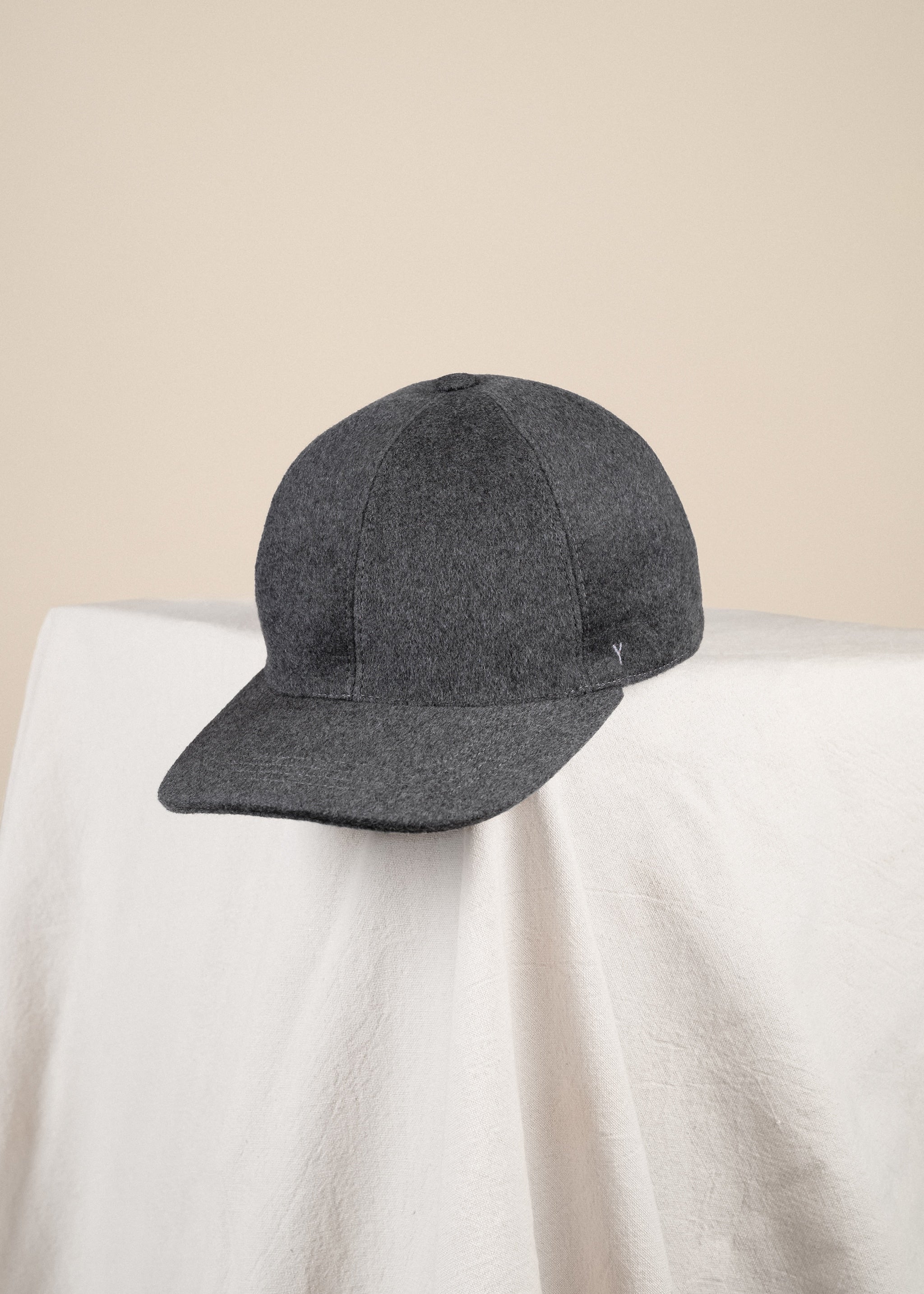 Yacaia Y-0001 Baseball Cap - Grey (100% cashmere) | Headwear