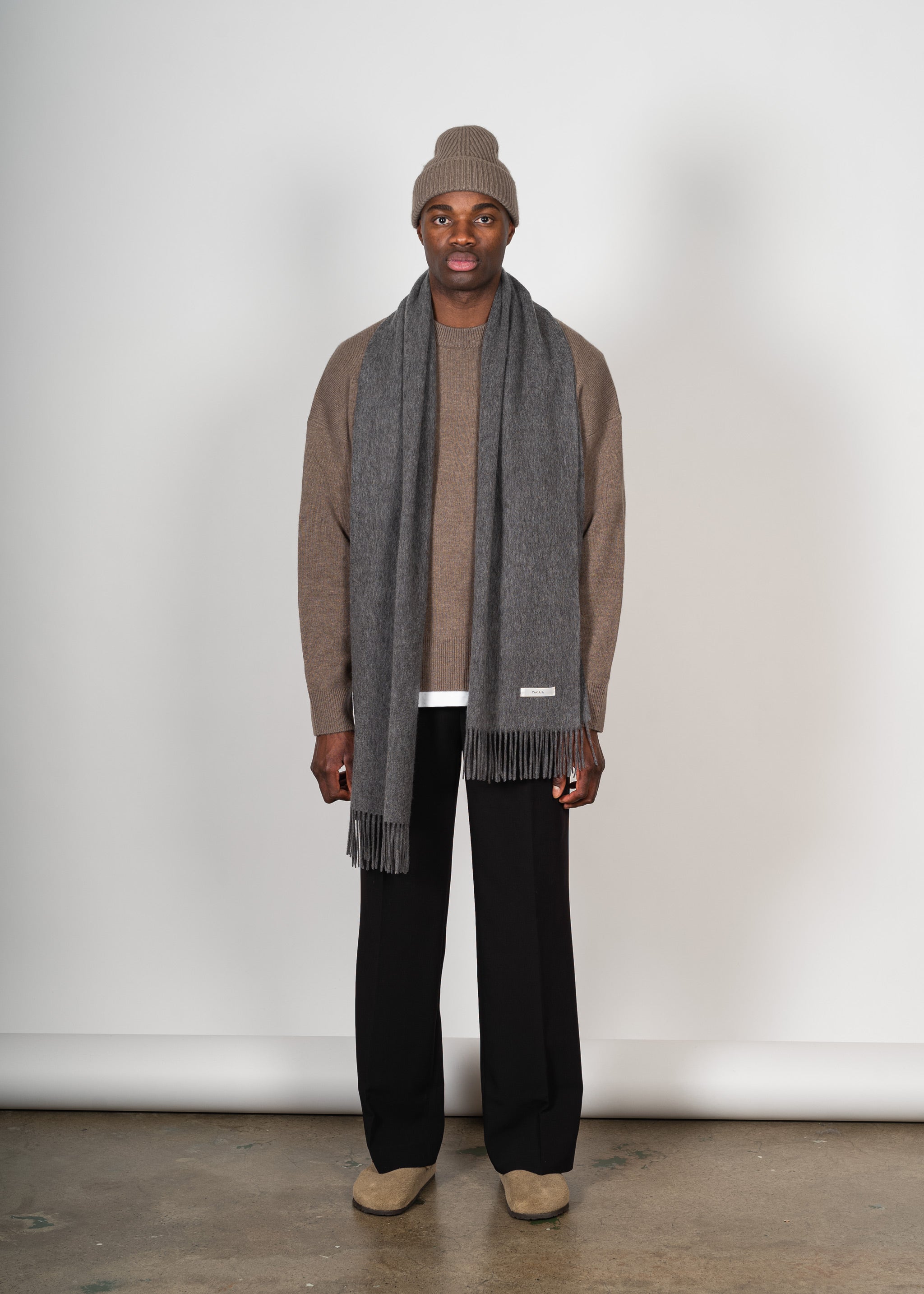 Yacaia Y-0011 Merino Wool Scarf - Grey | Headwear