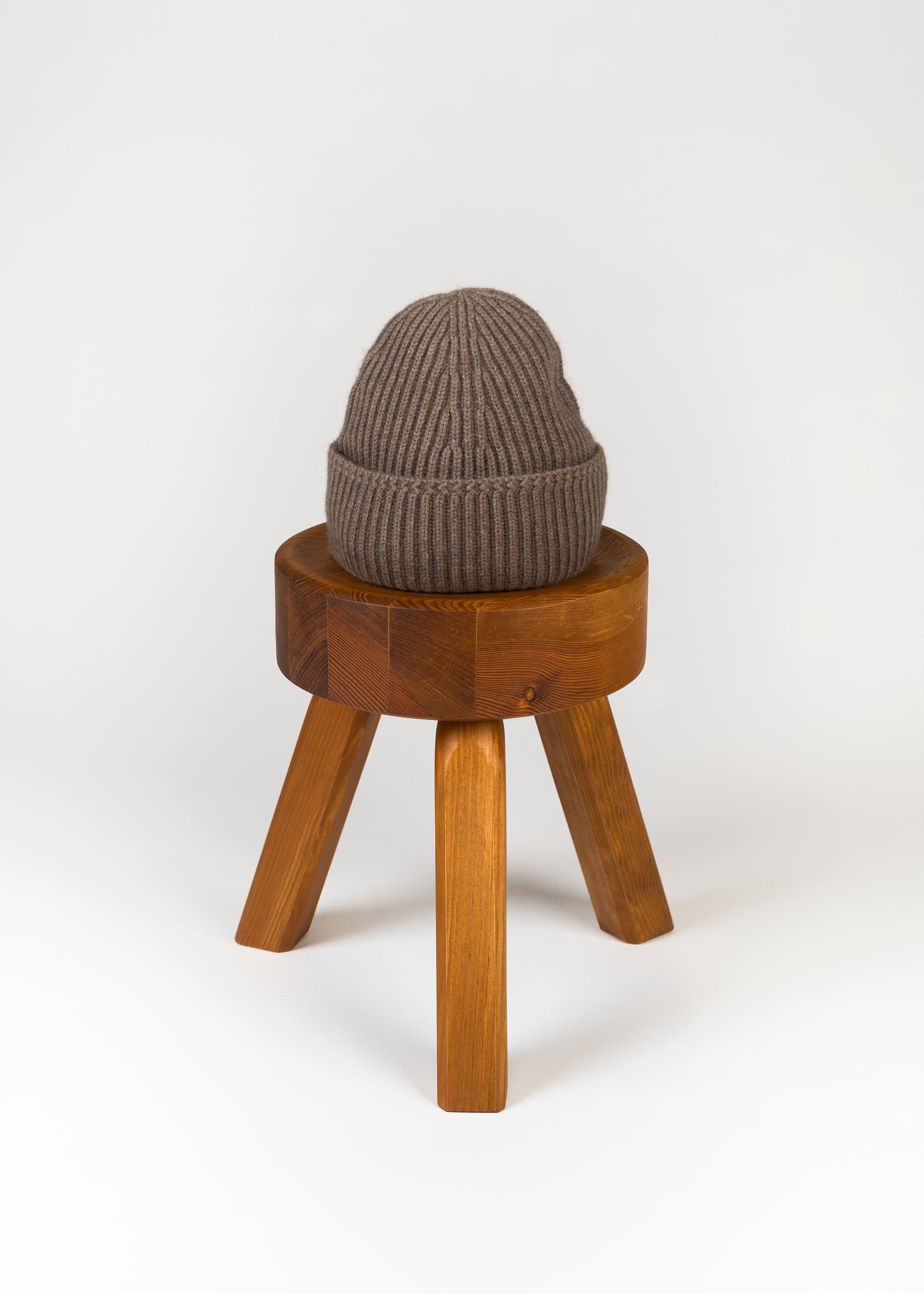 Yacaia Y-0004 Cashmere Blend Beanie - Brown