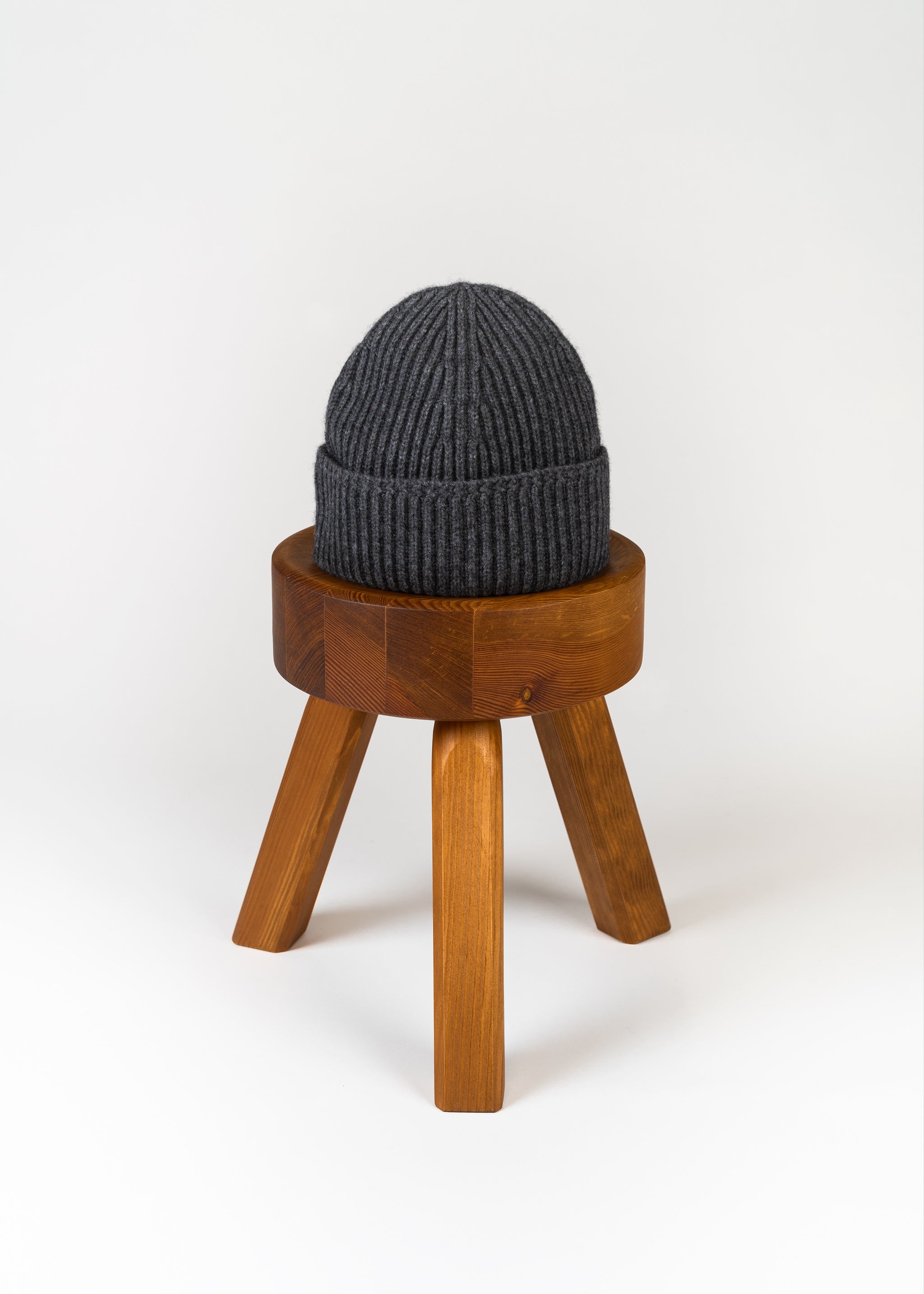 Yacaia Y-0004 Cashmere Blend Beanie - Dark Grey