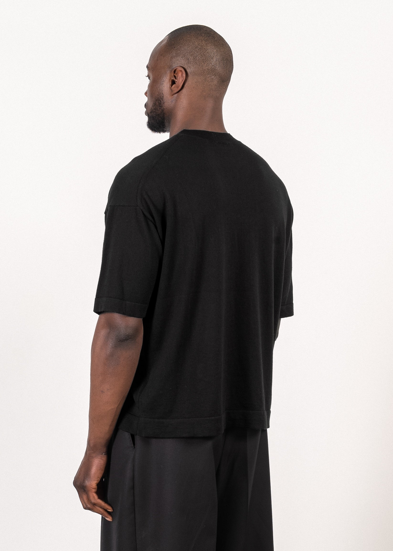 Supima®/cashmere oversized t-shirt in black — Y-0023 | YACAIA