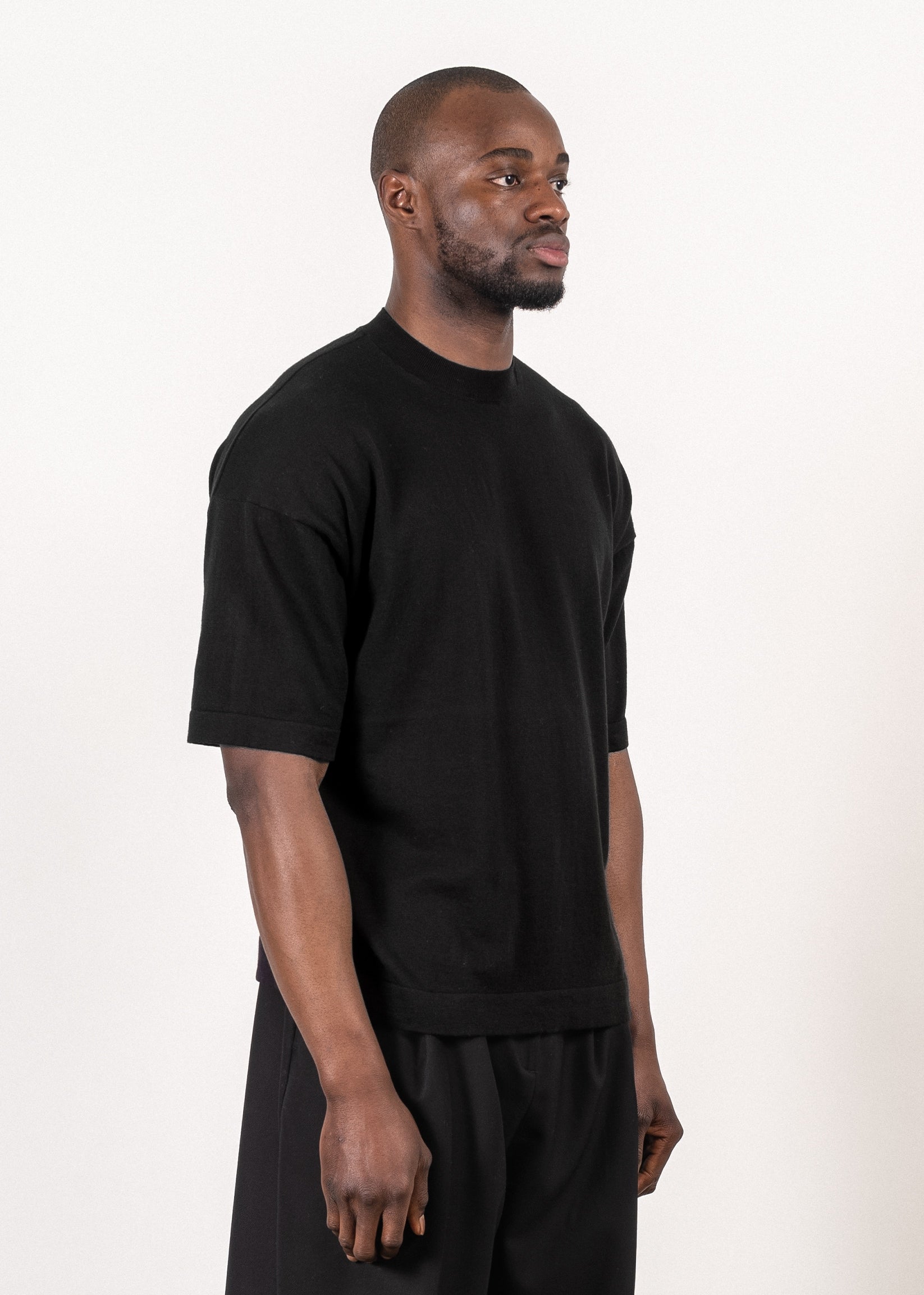 Yacaia Y-0023 Supima®/Cashmere Oversized T-Shirt - Black | Knitwear