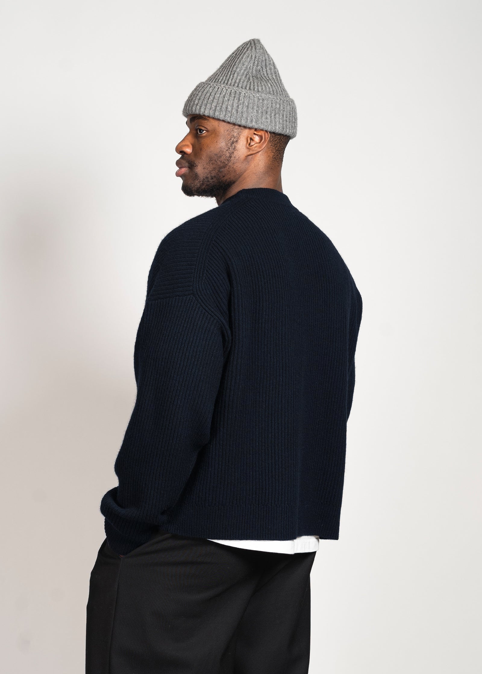 Y-0013 Oversized Ribbed Cashmere Blend Sweater - Navy