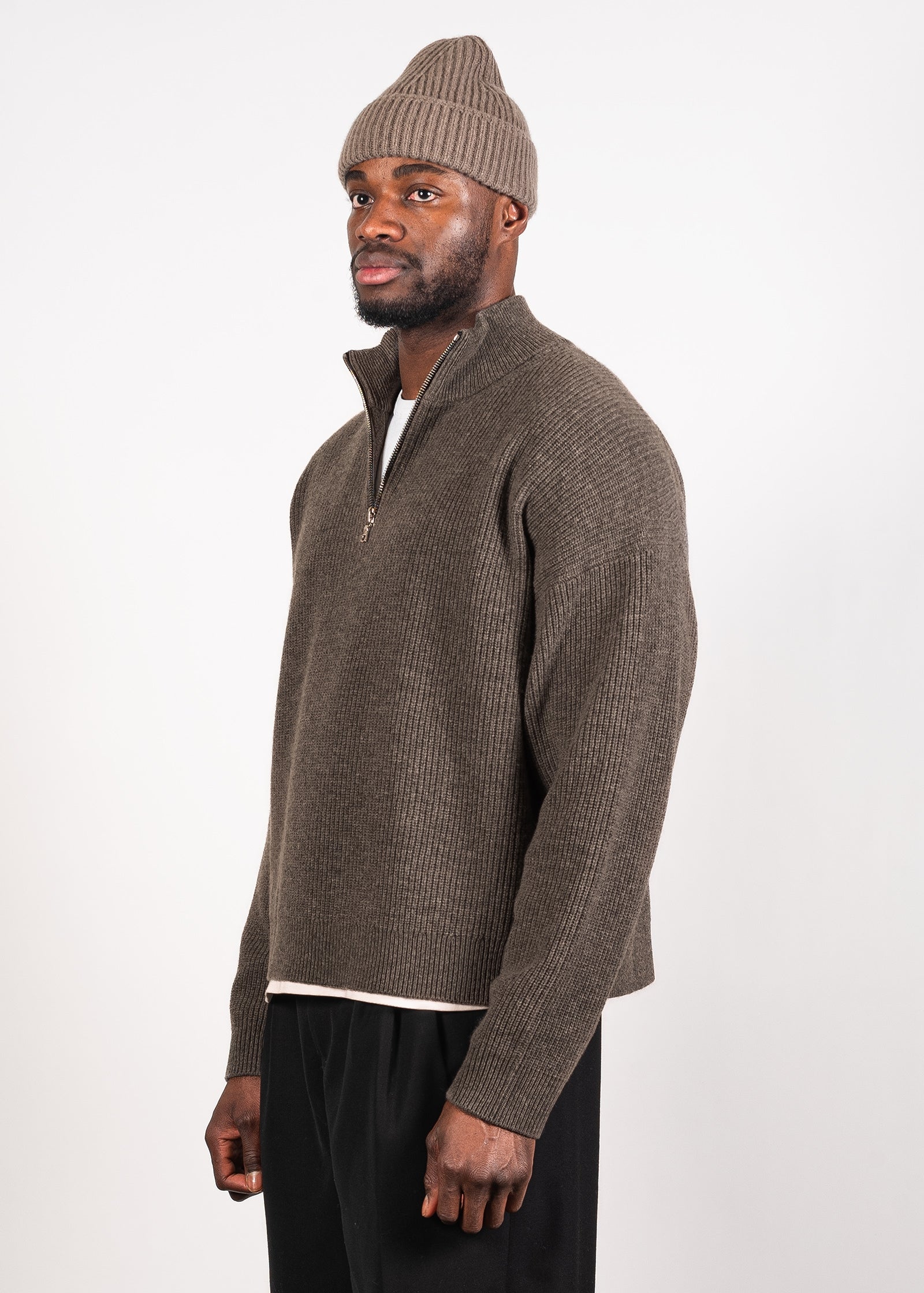 Yacaia Y-0015 Oversized Half-Zip Cashmere Blend Sweater - Dark Brown | Knitwear