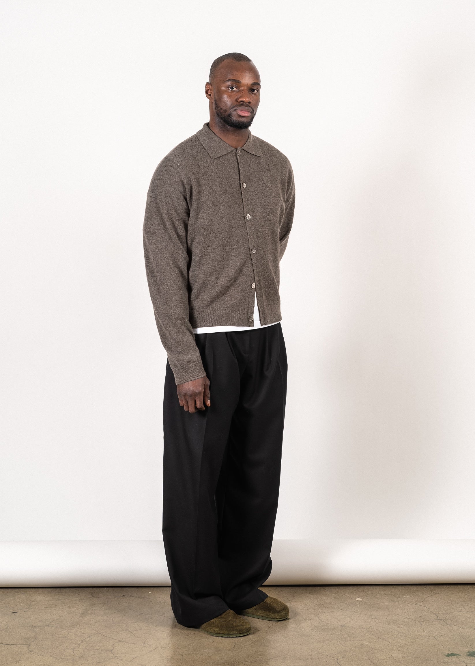 Merino/cashmere oversized cardigan in dark brown — Y-0017 | YACAIA