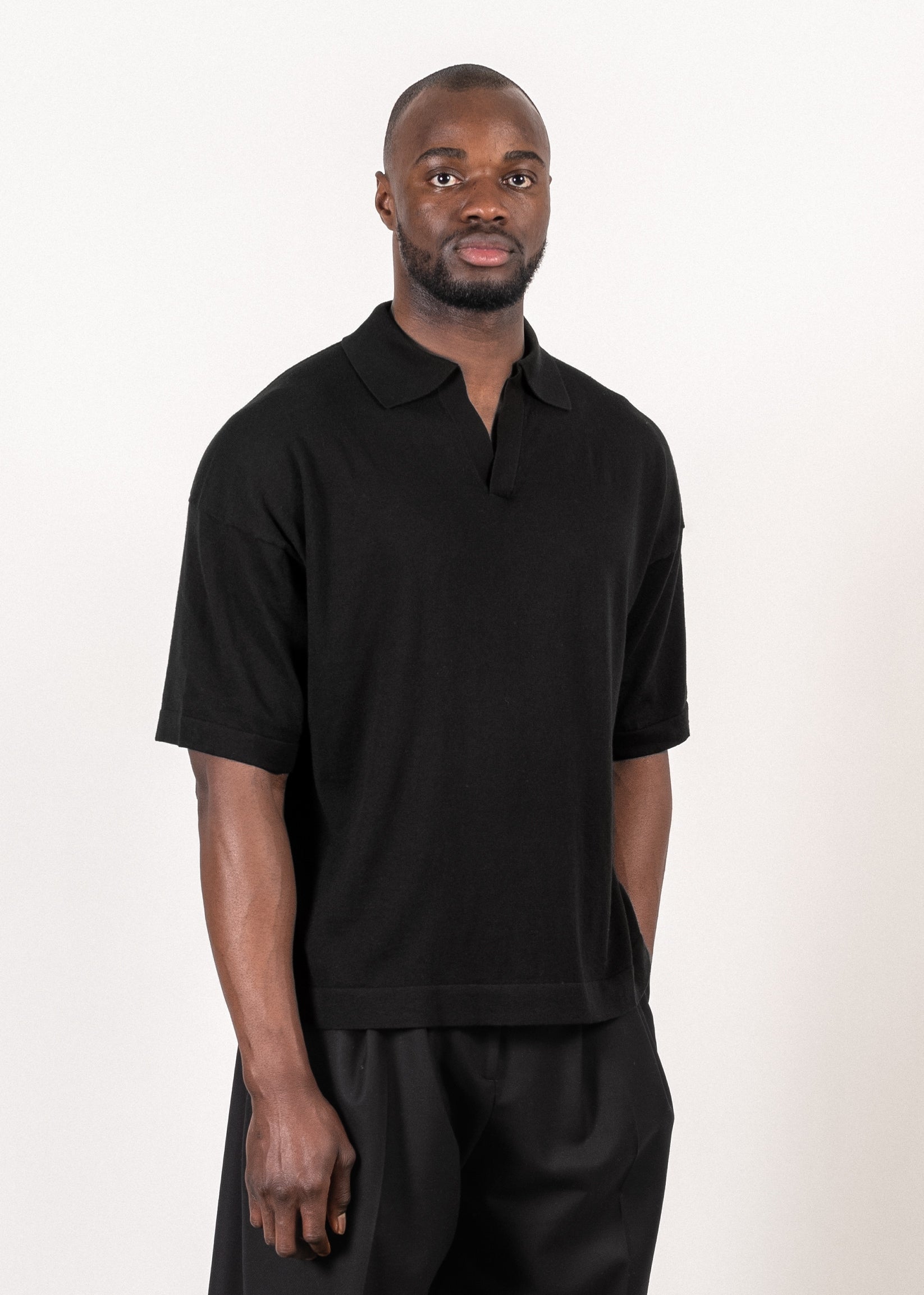 Supima®/cashmere open-collar polo in black — Y-0018 | YACAIA