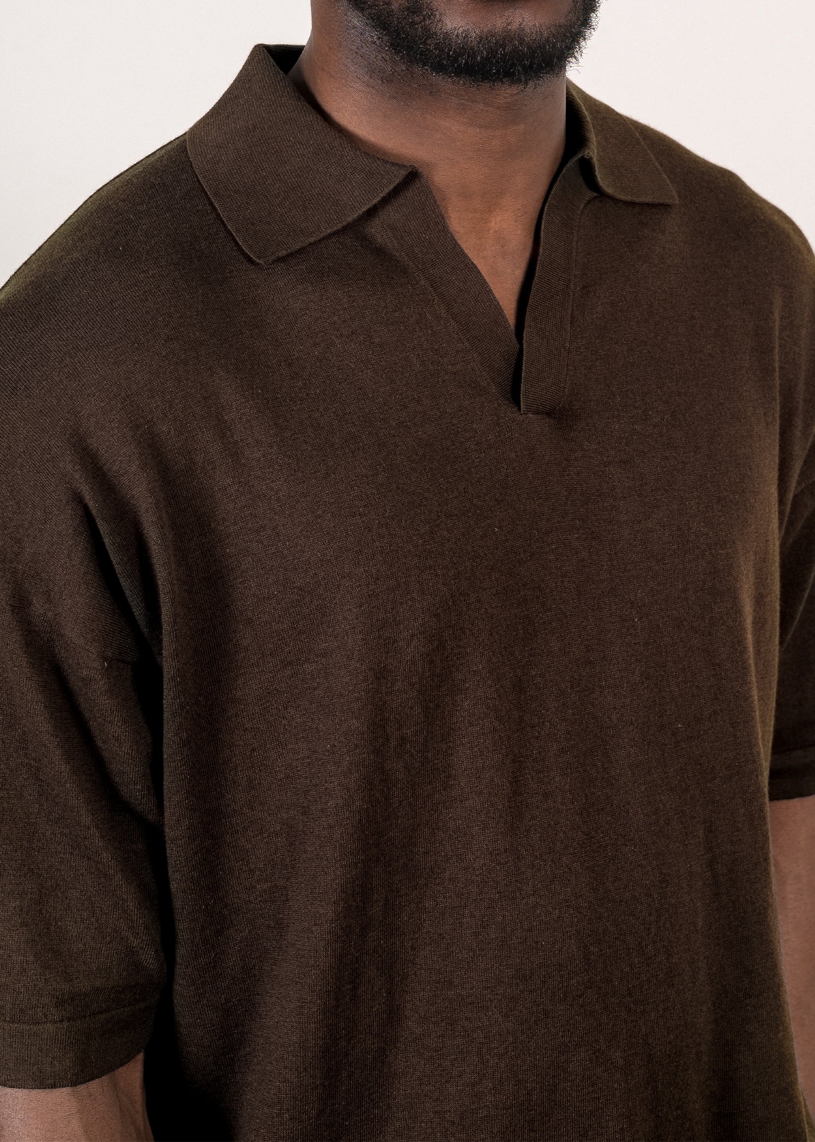Supima®/cashmere open-collar polo in dark brown — Y-0018 | YACAIA
