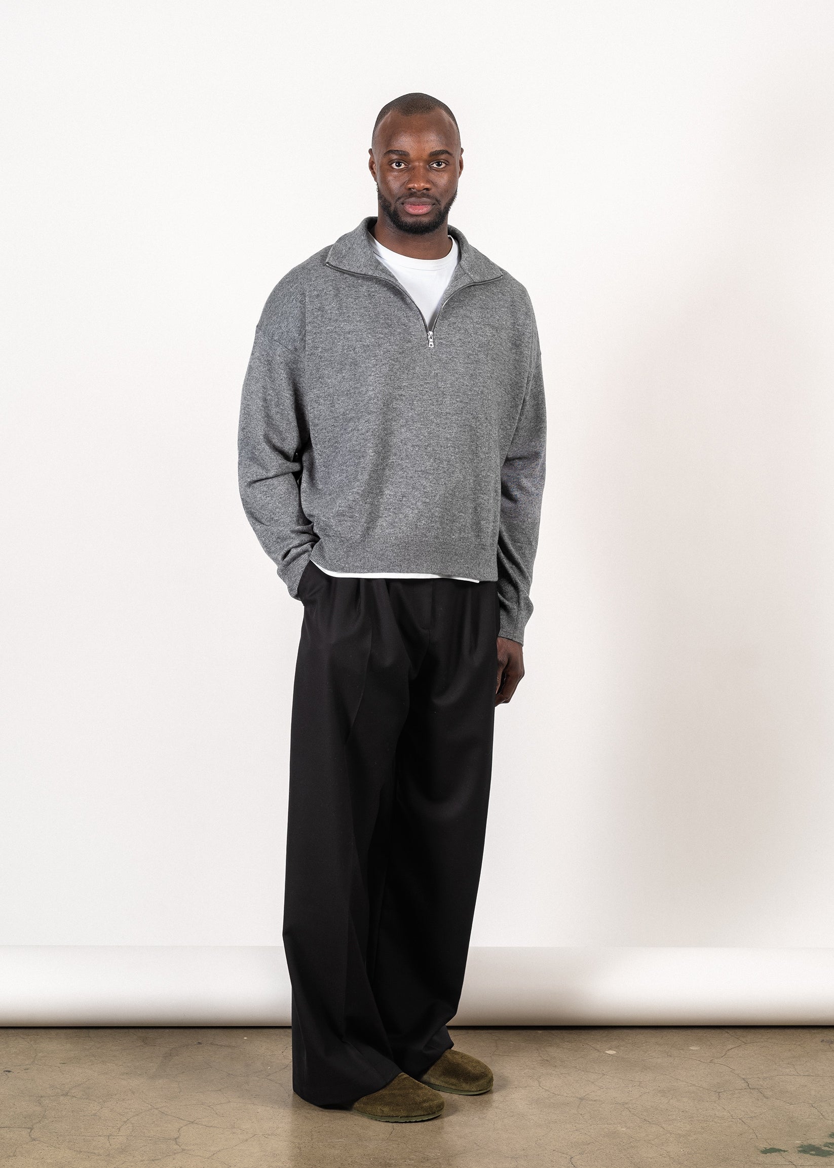 Merino/cashmere half-zip sweater in grey — Y-0019 | YACAIA