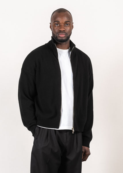 Merino/cashmere full-zip sweater in black — Y-0020 | YACAIA