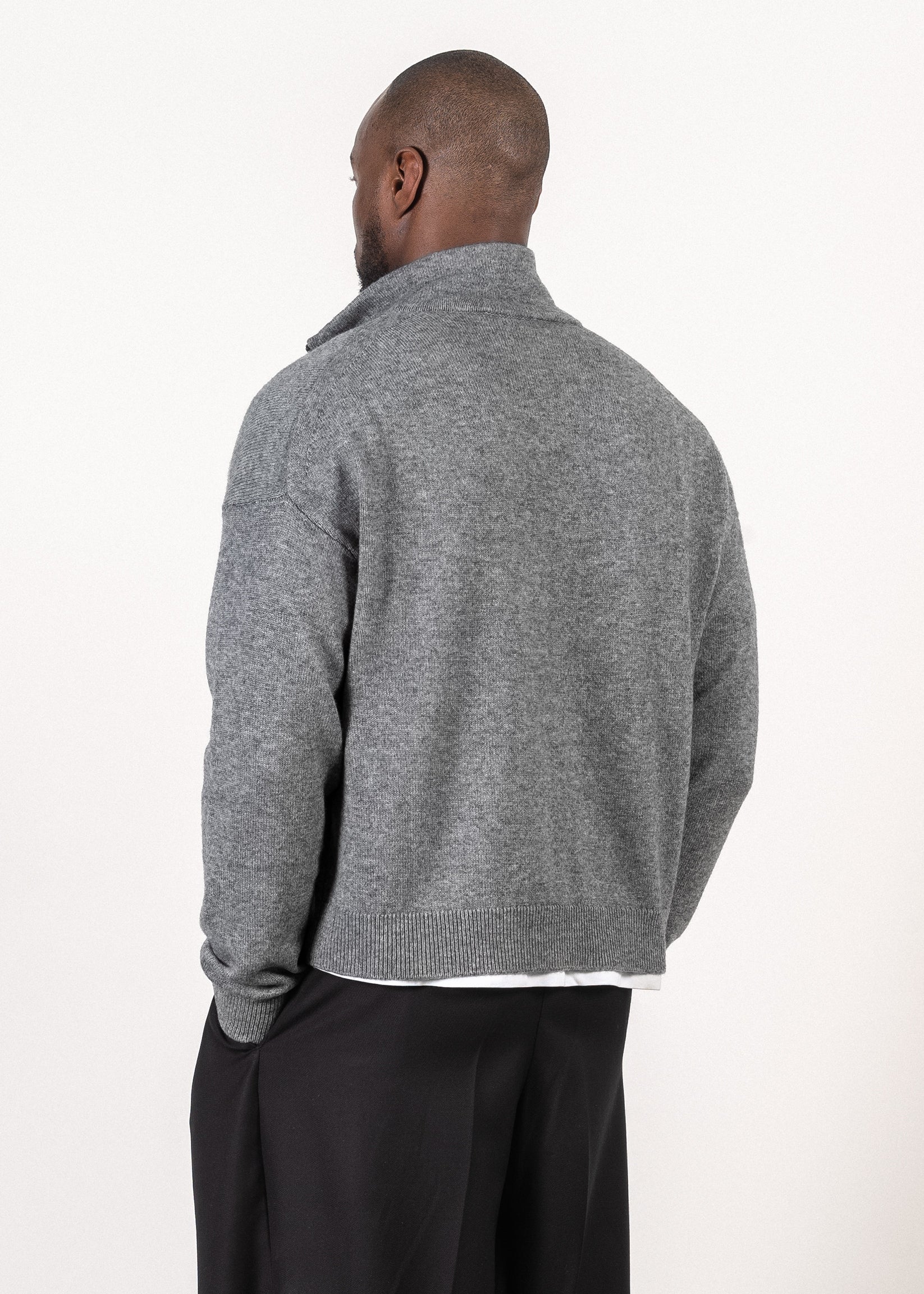 Merino/cashmere full-zip sweater in grey — Y-0020 | YACAIA