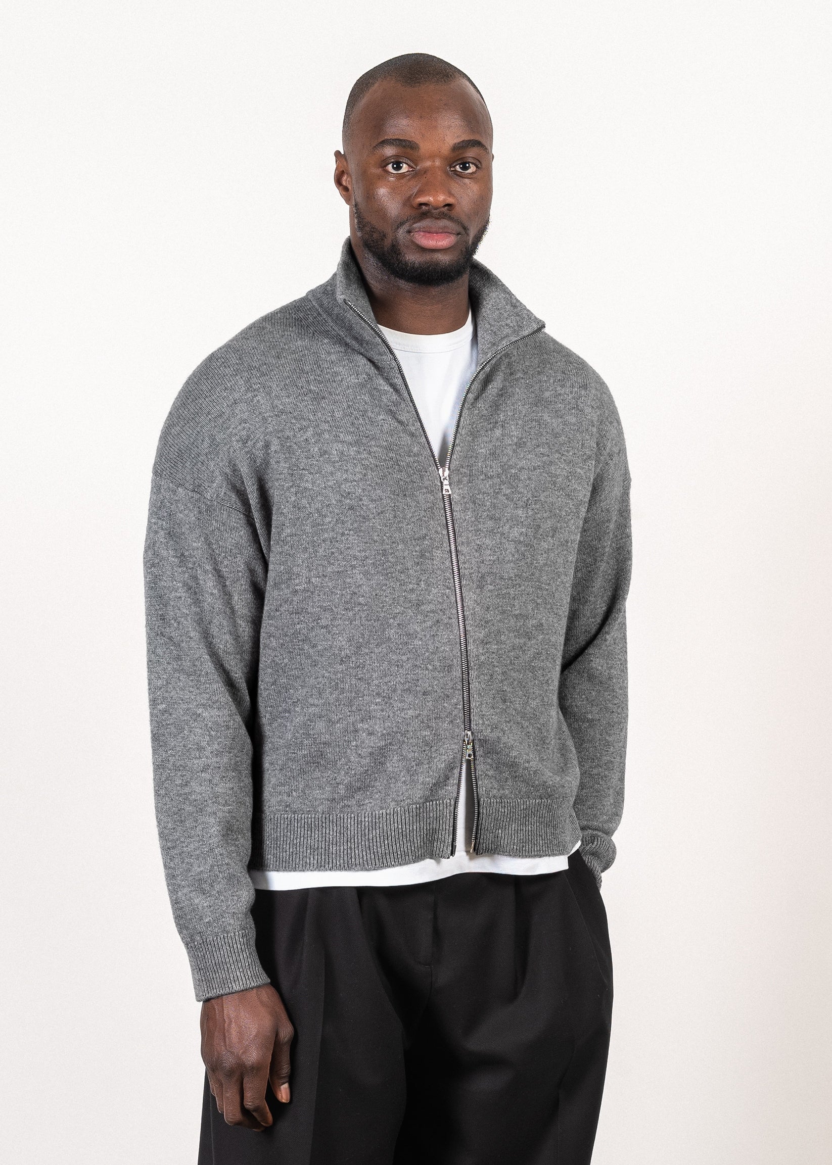 Oversized Full-Zip Cashmere/MerinoSweater – Yacaia Y-0020 in Grey