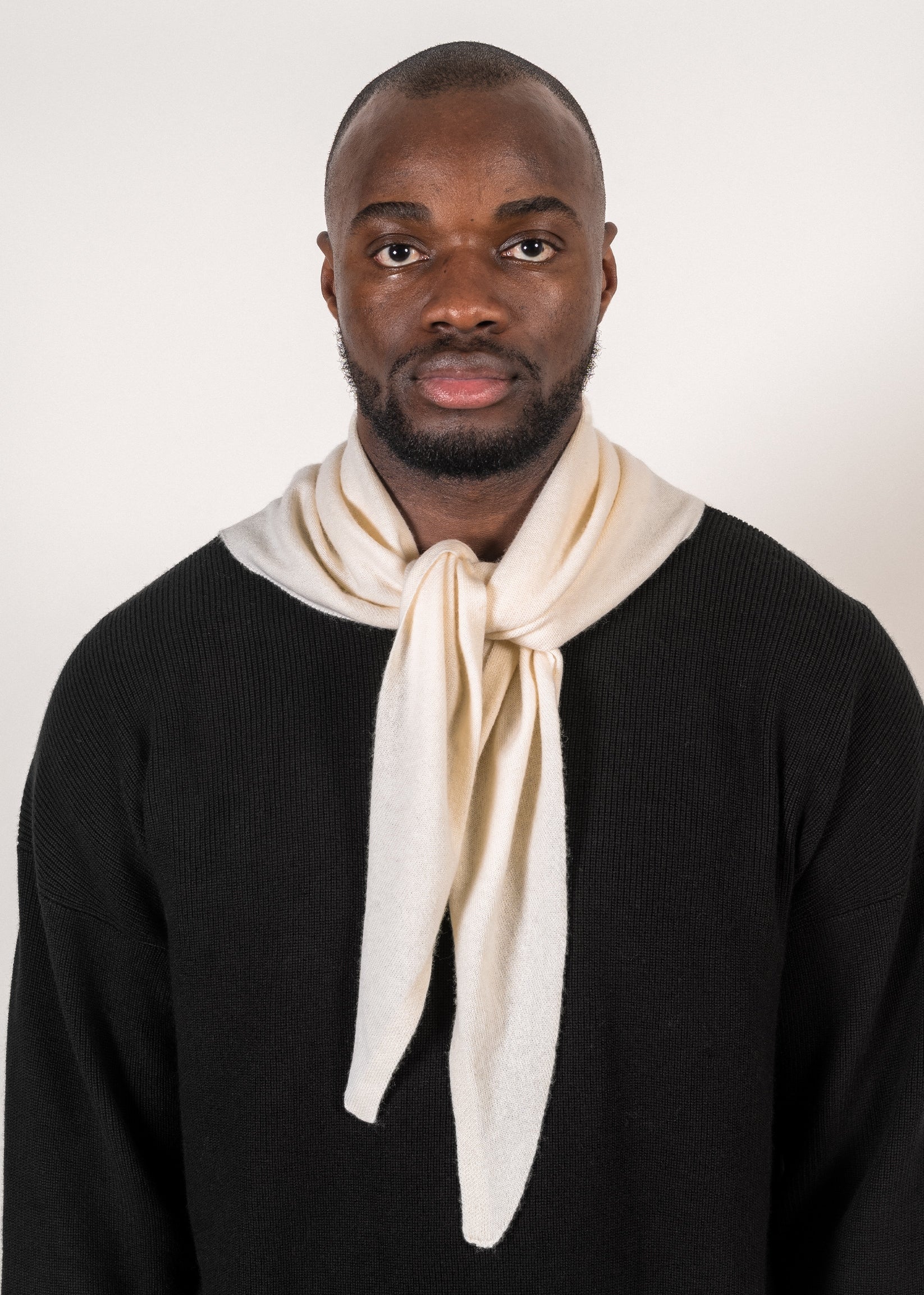 Yacaia Y-0022 Triangle Merino/Cashmere Scarf - Cloud | Headwear